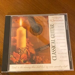 🌿🌼Gently used🎄The Heart of Christmas Classical Guitar🌼🌿